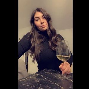 Meet your Posher, Karolane